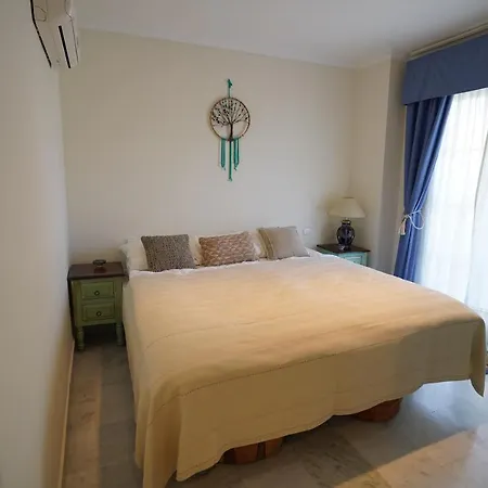 Cozy In Puerto Banus
