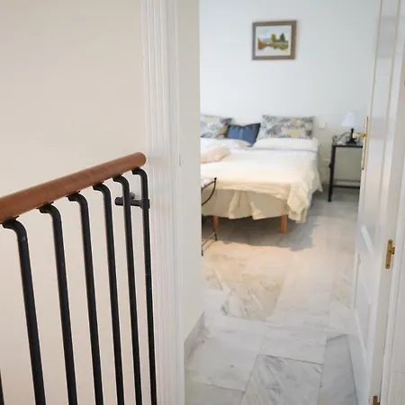 Apartment Cozy In Puerto Banus